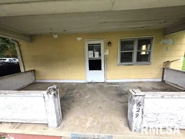 $12,000 | 629 South 18th Street, Mount Vernon, IL 62864