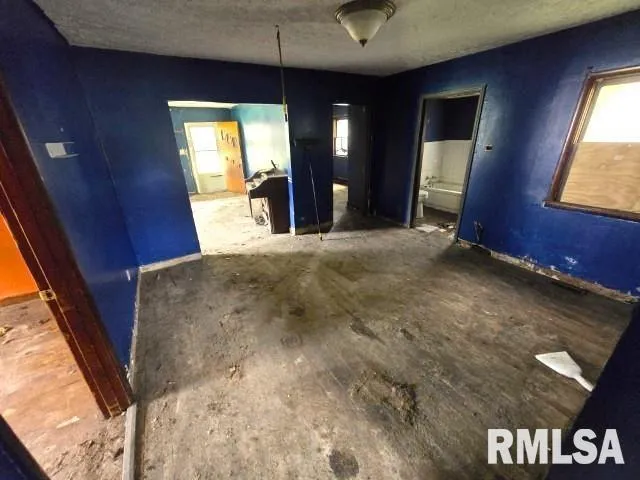 $12,000 | 629 South 18th Street, Mount Vernon, IL 62864