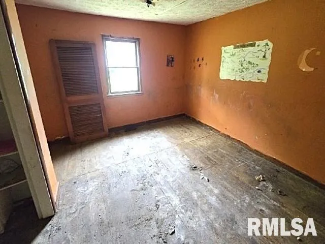 $12,000 | 629 South 18th Street, Mount Vernon, IL 62864