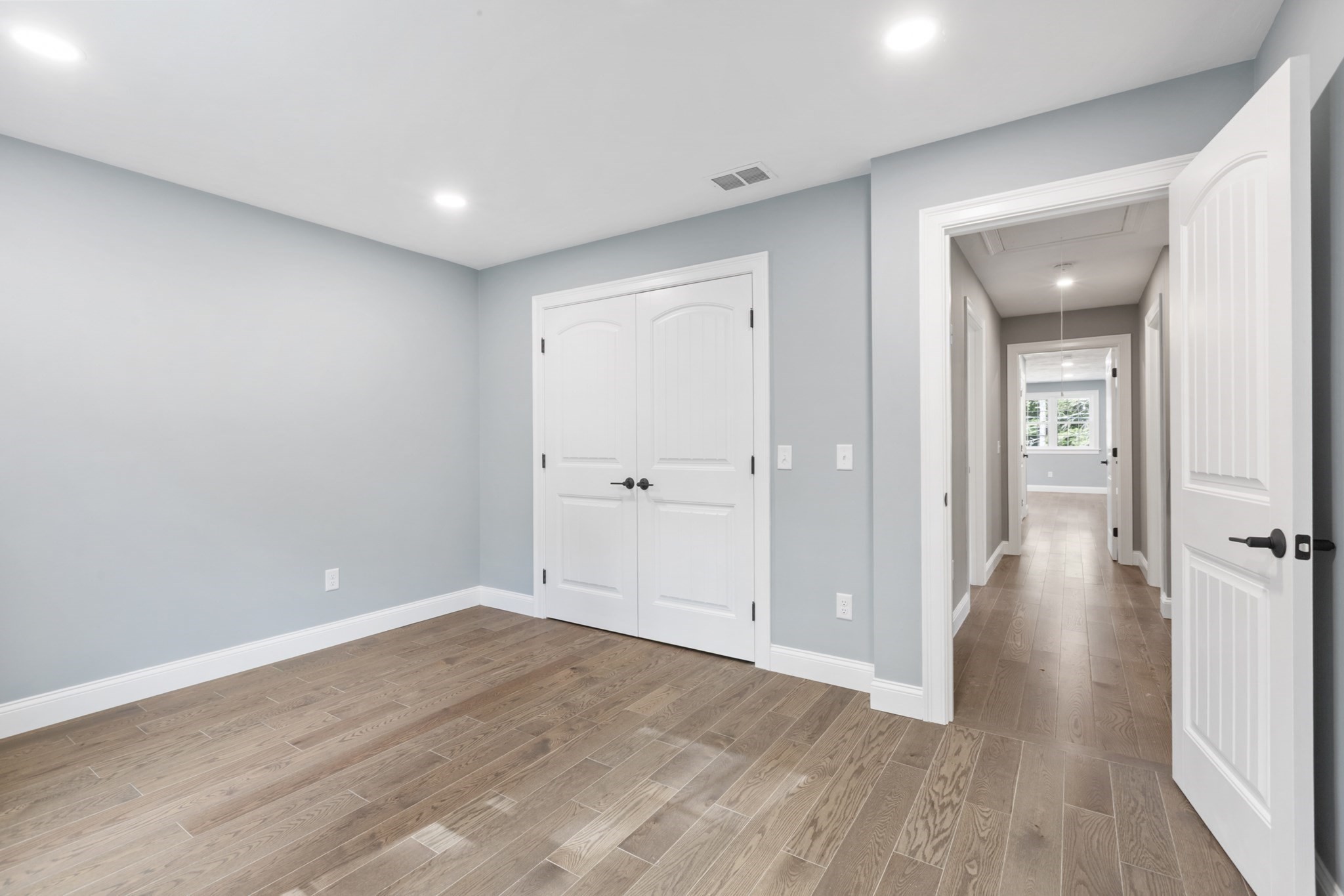 24 Cooper Road Webster, MA 01570 - Photo 29 of 39 Gallery Image 29