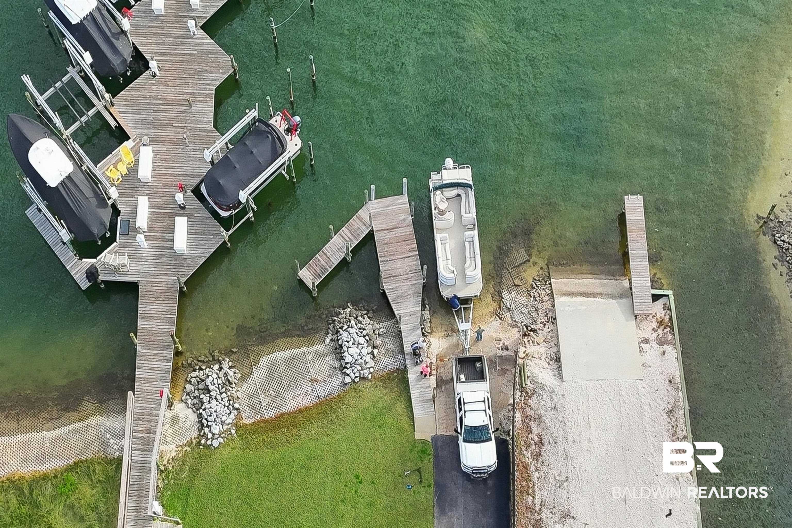 27282 Canal Road, Unit 408 Orange Beach, AL 36561 - Photo 25 of 37 Launch your Boat on Site
