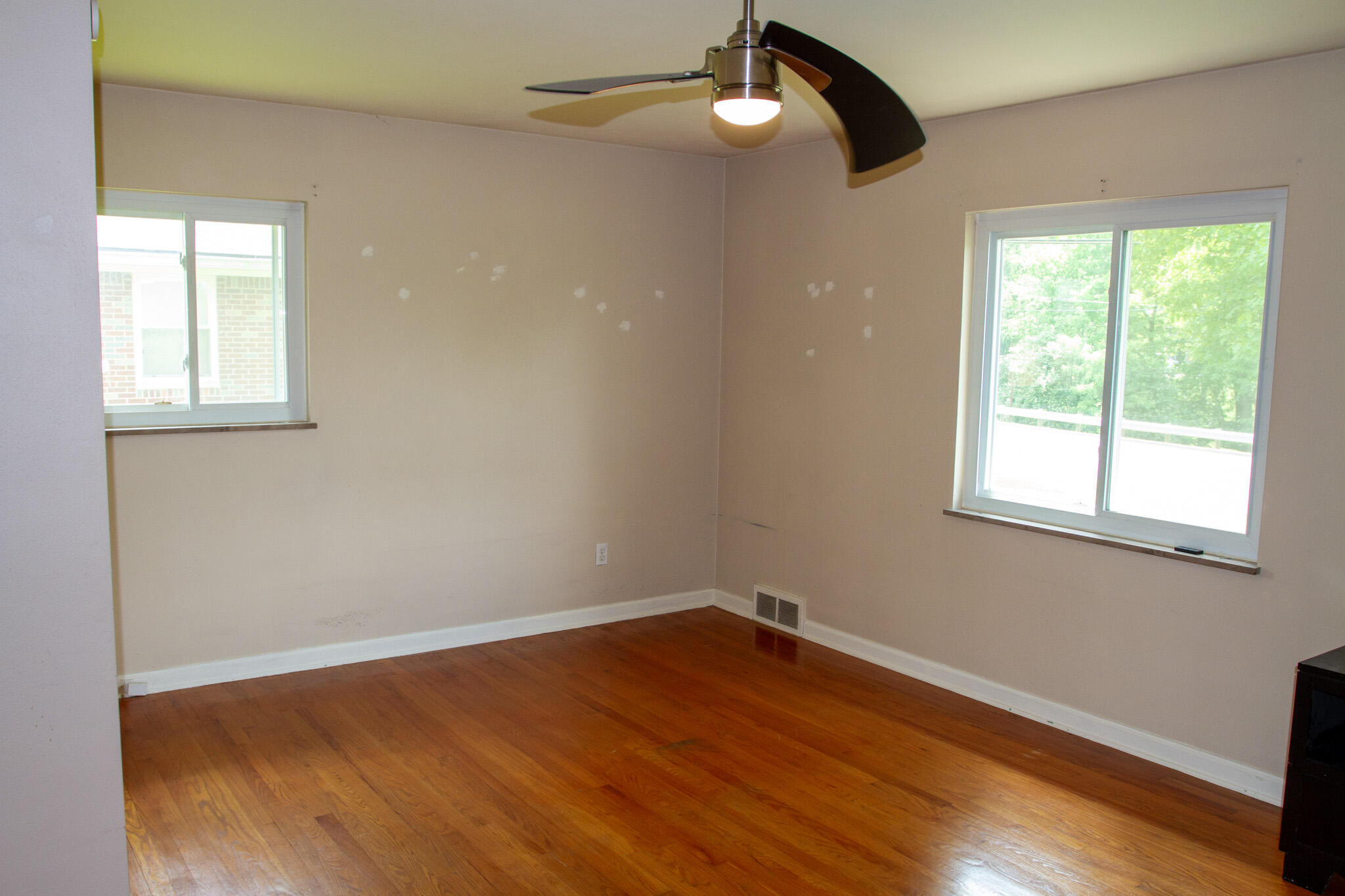 2102 St Paris Pike Springfield, OH 45504 - Photo 7 of 44