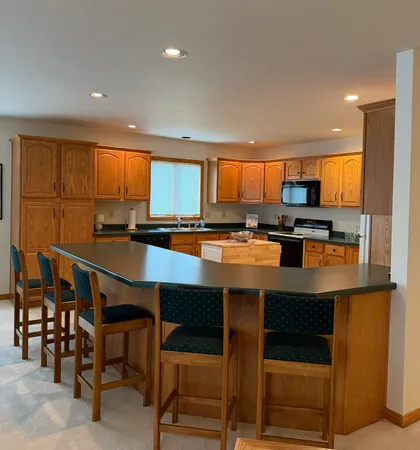 $569,900 | 8086 East Oaks Drive, Unit 1002, Baileys Harbor, WI 54202