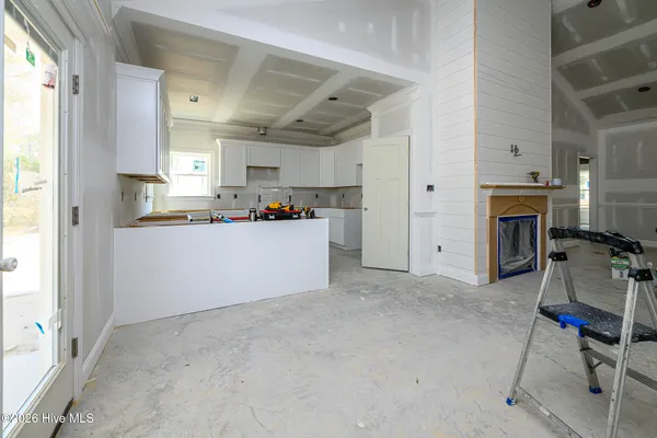 $475,000 | 303 Ramonas Lake Court, New Bern, NC 28560