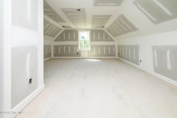 $475,000 | 303 Ramonas Lake Court, New Bern, NC 28560