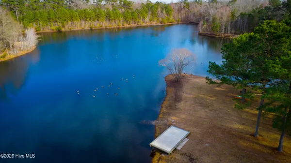 $475,000 | 303 Ramonas Lake Court, New Bern, NC 28560