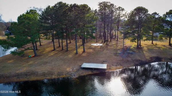 $475,000 | 303 Ramonas Lake Court, New Bern, NC 28560