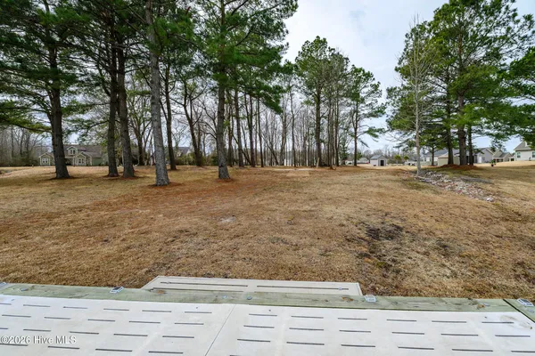 $475,000 | 303 Ramonas Lake Court, New Bern, NC 28560