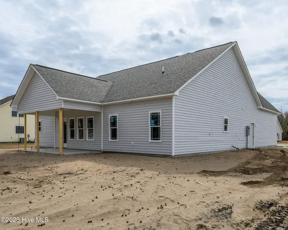 $475,000 | 303 Ramonas Lake Court, New Bern, NC 28560