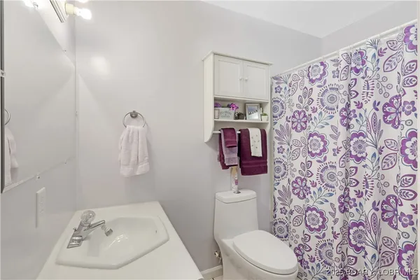 $310,000 | 106 Mt Carmel Road, Eldon, MO 65026