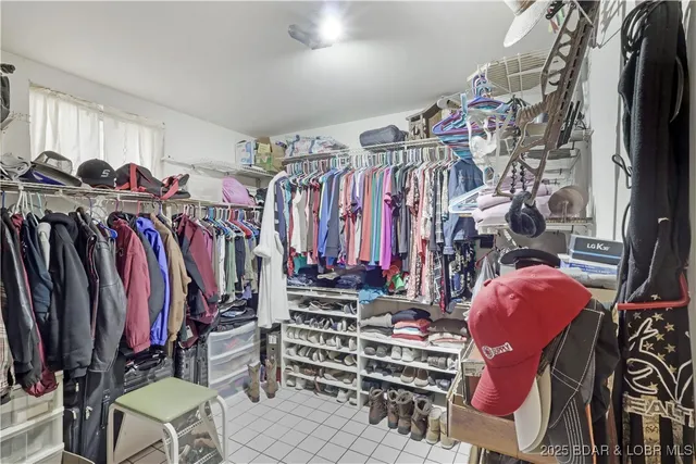 $325,000 | 106 Mt Carmel Road, Eldon, MO 65026