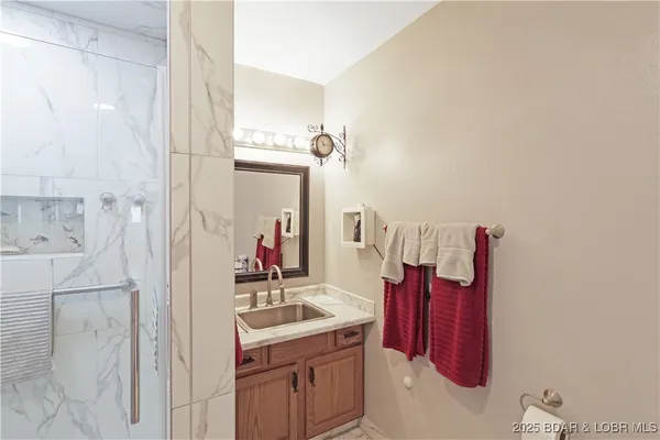 $310,000 | 106 Mt Carmel Road, Eldon, MO 65026