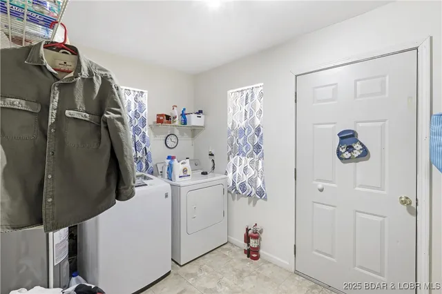 $325,000 | 106 Mt Carmel Road, Eldon, MO 65026