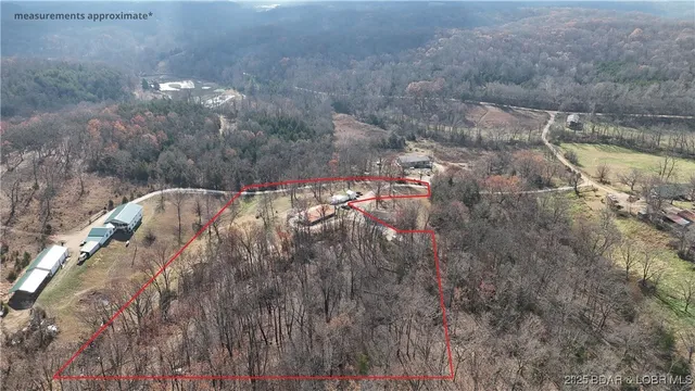 $325,000 | 106 Mt Carmel Road, Eldon, MO 65026