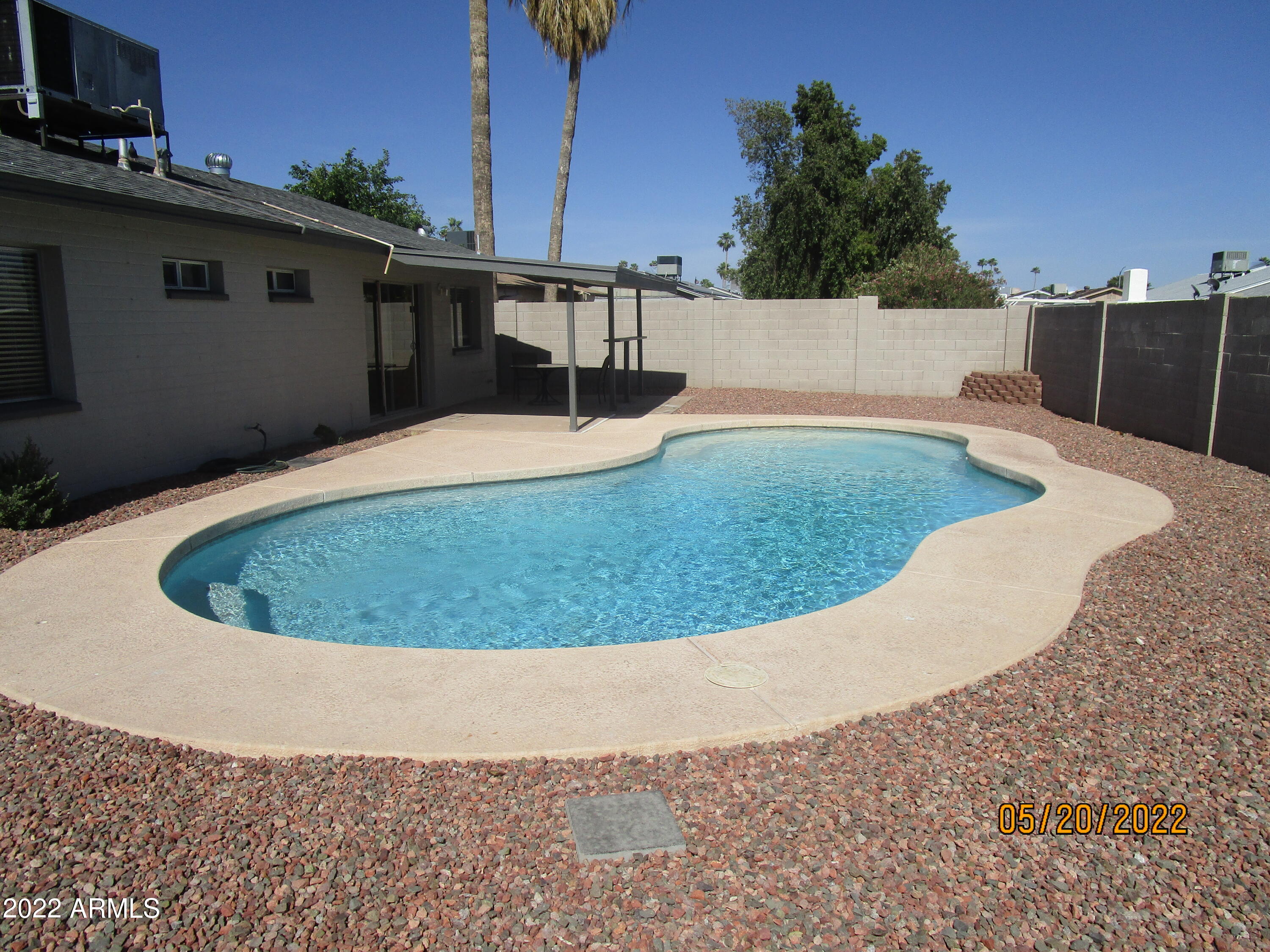 3725 West Hearn Road Phoenix, AZ 85053 - Photo 4 of 10 play pool