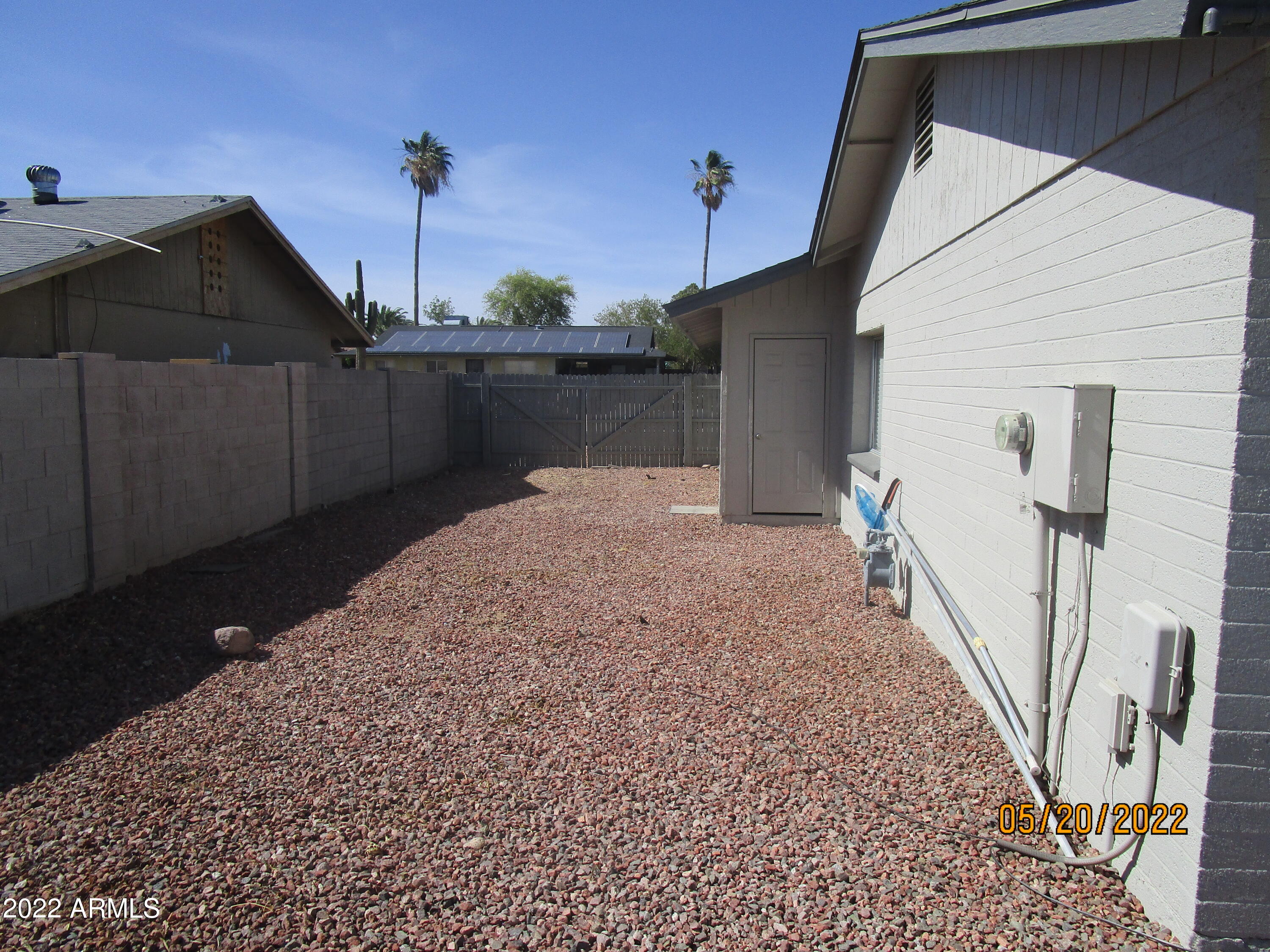 3725 West Hearn Road Phoenix, AZ 85053 - Photo 8 of 10 IMG_1059