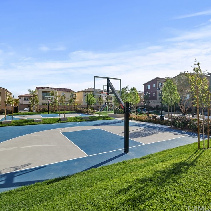 264 Siena Lake Forest, CA 92630 - Photo 18 of 27 a view of a basketball court