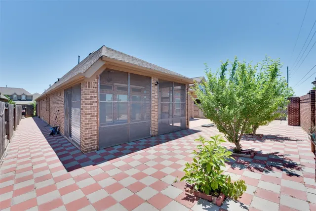 $3,000 | 18106 Nisbet Crossing, Richmond, TX 77407