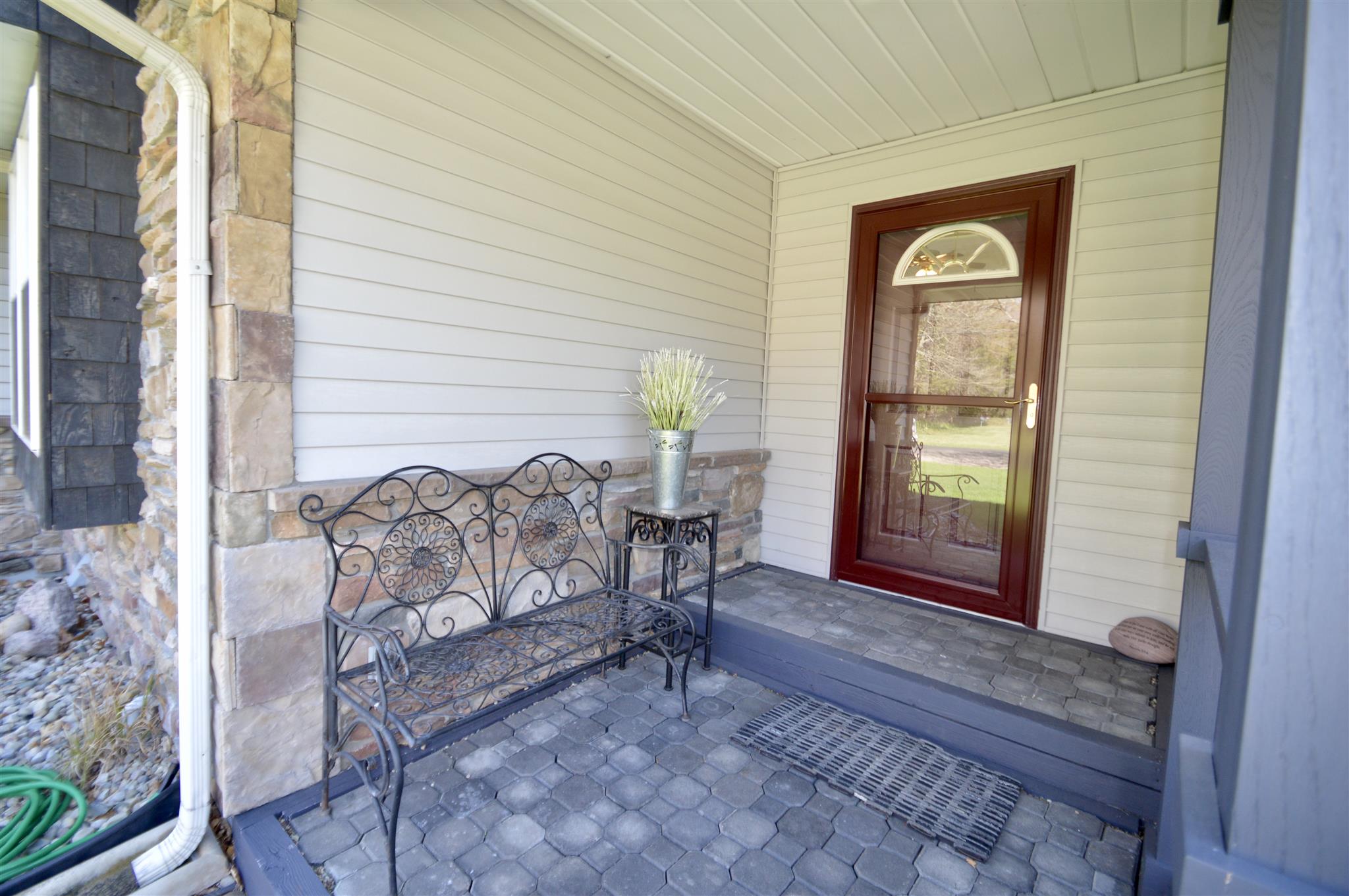 55684 Apple Road Osceola, IN 46561 - Photo 4 of 36 Gallery Image 4