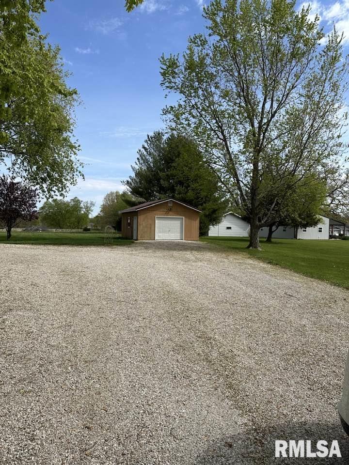 412 Hickman Road Camp Point, IL 62320 - Photo 8 of 14