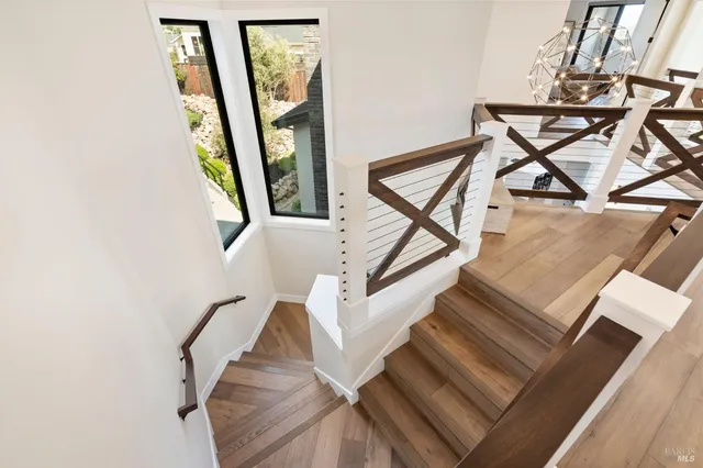 $2,499,000 | 3727 Lakebriar Place, Santa Rosa, CA 95403