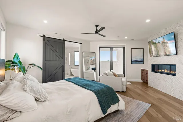 $2,499,000 | 3727 Lakebriar Place, Santa Rosa, CA 95403