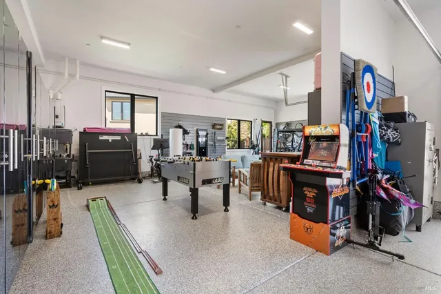 $2,985,000 | 3727 Lakebriar Place, Santa Rosa, CA 95403