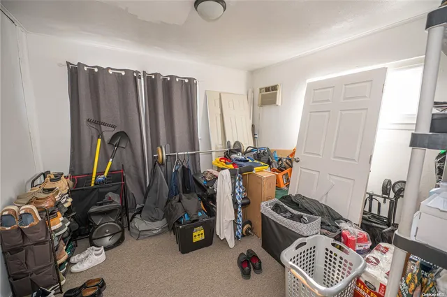 $500,000 | 31 William Street, Copiague, NY 11726