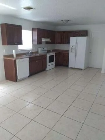 $325,000 | 1201 West 32nd Street, Riviera Beach, FL 33404