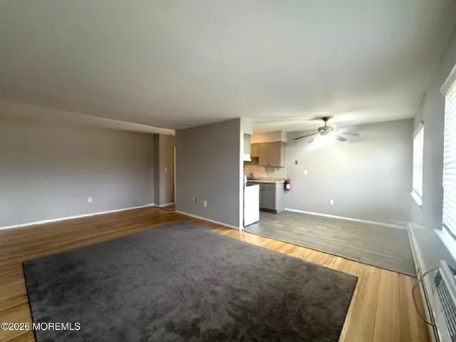 $2,000 | 61 Stonehurst Boulevard, Unit F, Freehold, NJ 07728