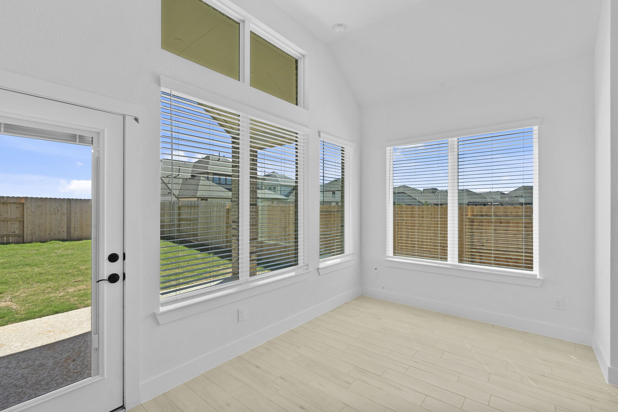 22526 Basswood Bnd Road Waller, TX 77484 - Photo 9 of 45