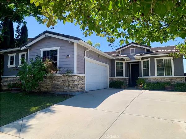 $579,000 | 34209 Sherwood Drive, Yucaipa, CA 92399