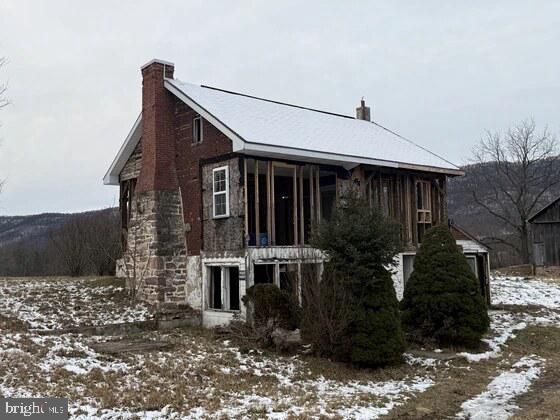18951 Amberson Road Spring Run, PA 17262 - Photo 17 of 24 a front view of a house with garden