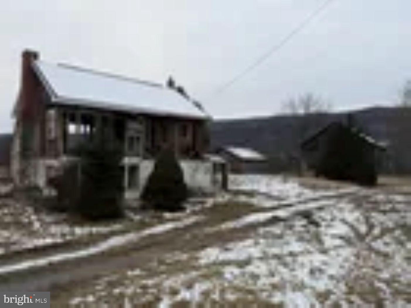 18951 Amberson Road Spring Run, PA 17262 - Photo 6 of 44 a view of a outdoor space