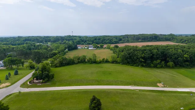 $149,900 | Lt1 Majestic Way West, Twin Lakes, WI 53181