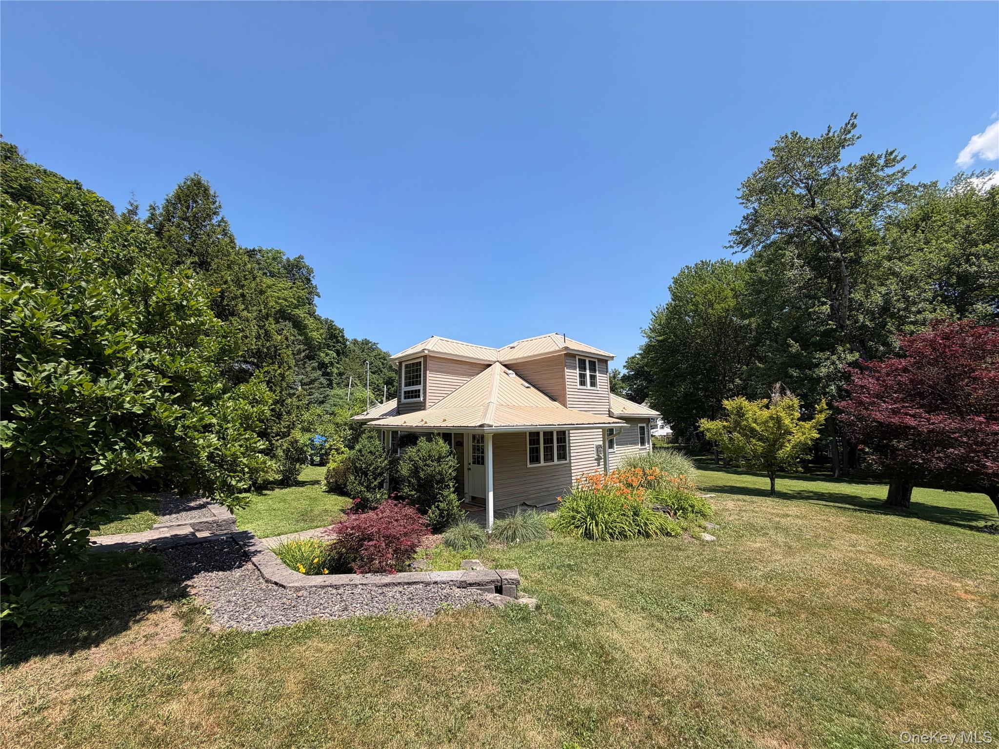 85 Plank Road Napanoch, NY 12458 - Photo 5 of 28