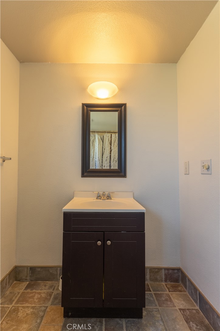 2510 Cloudcrest Way Riverside, CA 92507 - Photo 17 of 25