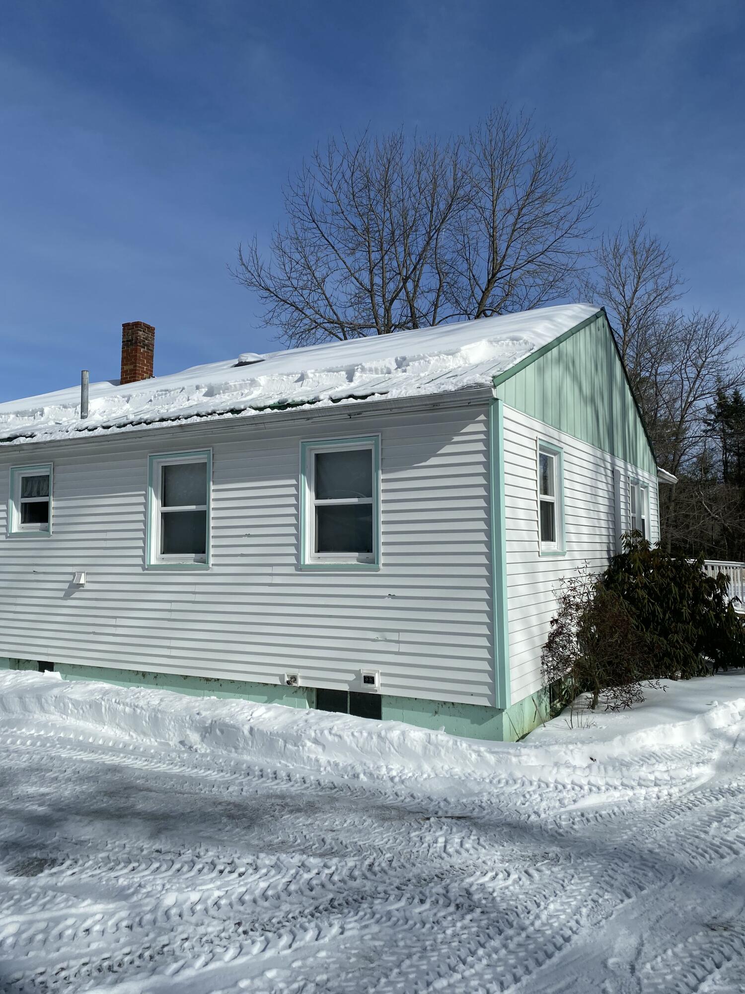 674 Franklin Road Jay, ME 04239 - Photo 7 of 9 IMG_3083