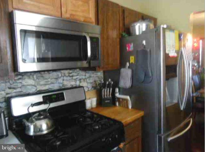 4547 Kinmount Road Lanham, MD 20706 - Photo 5 of 15