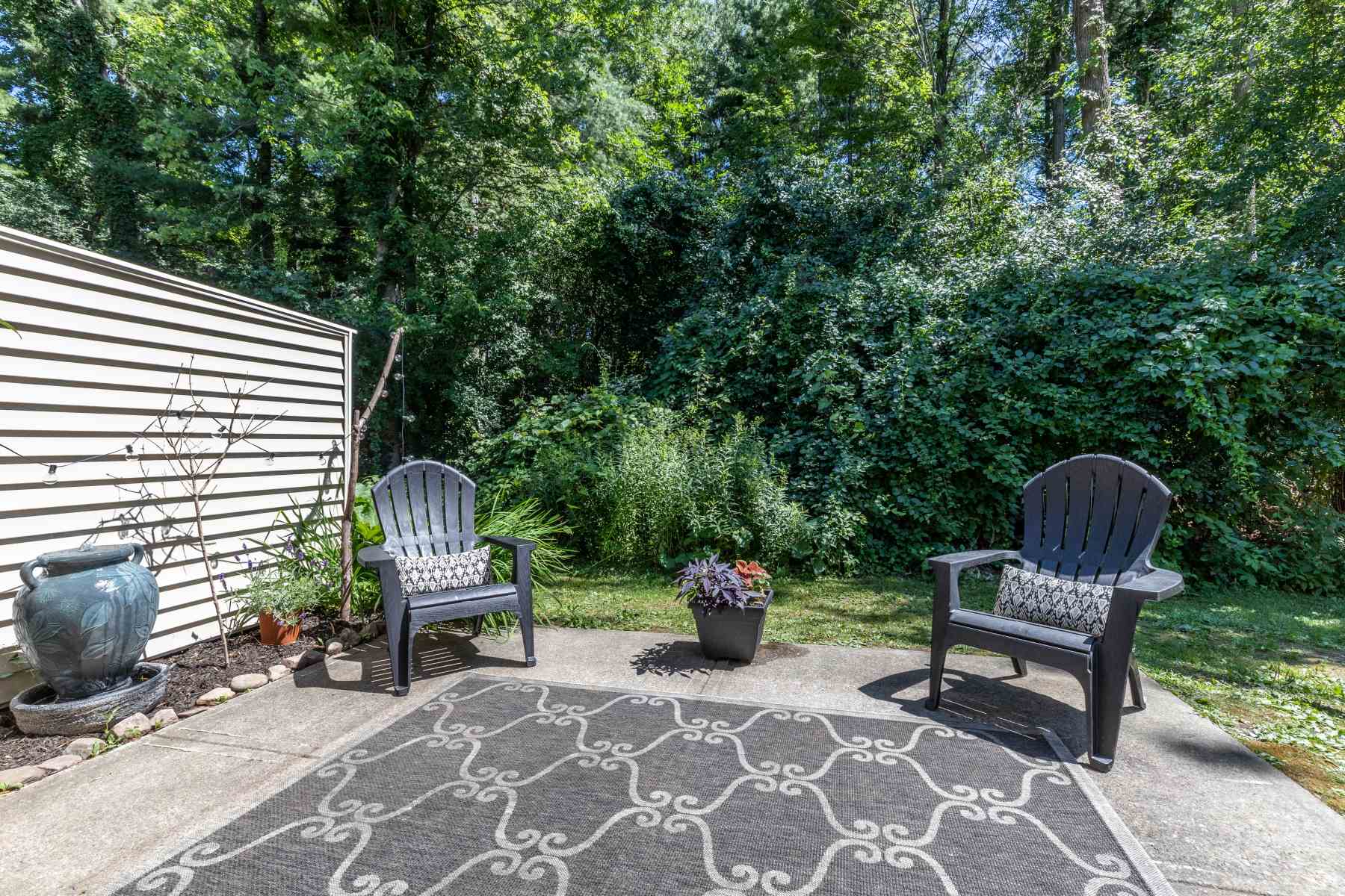 208 Locust Hill Road Shelburne, VT 05482 - Photo 19 of 22 Gallery Image 19
