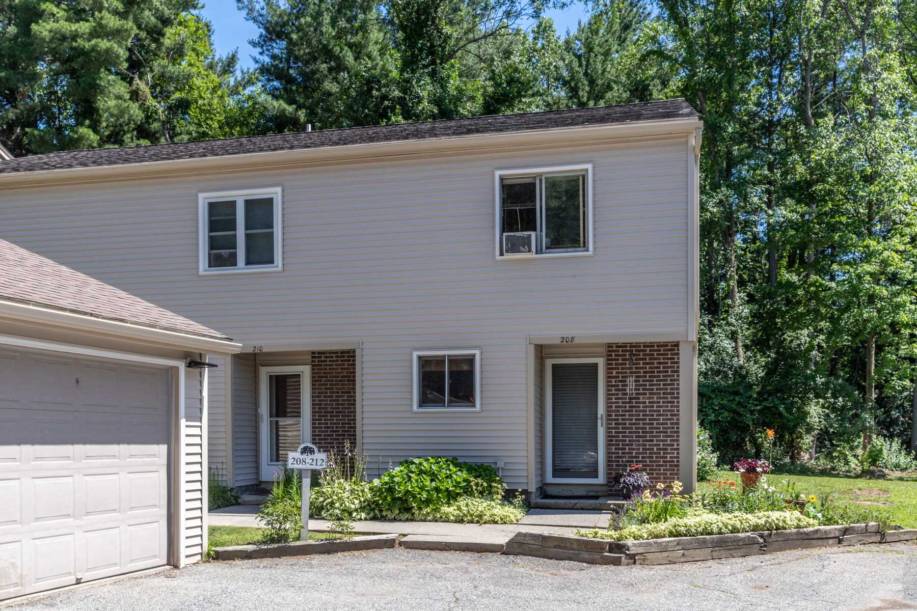 208 Locust Hill Road Shelburne, VT 05482 - Photo 22 of 22 Gallery Image 22