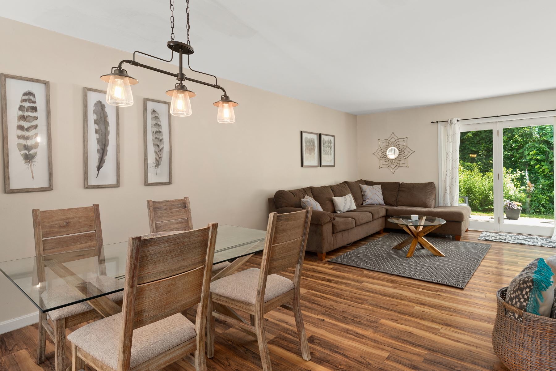 208 Locust Hill Road Shelburne, VT 05482 - Photo 9 of 22 Gallery Image 9