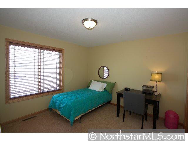 6321 Somersby Court Northwest Rochester, MN 55901 - Photo 7 of 10 Gallery Image 7