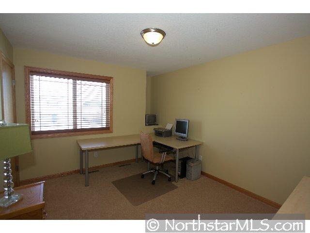 6321 Somersby Court Northwest Rochester, MN 55901 - Photo 8 of 10 Gallery Image 8