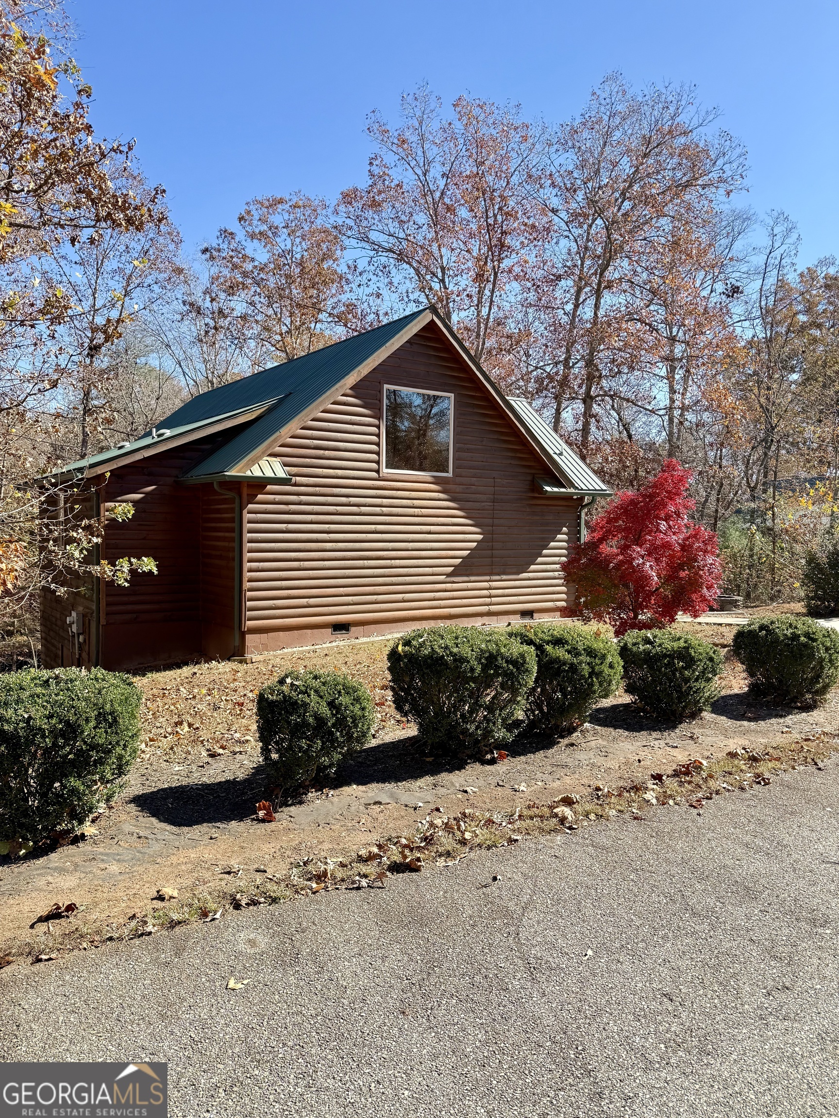 265 Maple Rdg Drive Cleveland, GA 30528 - Photo 3 of 42