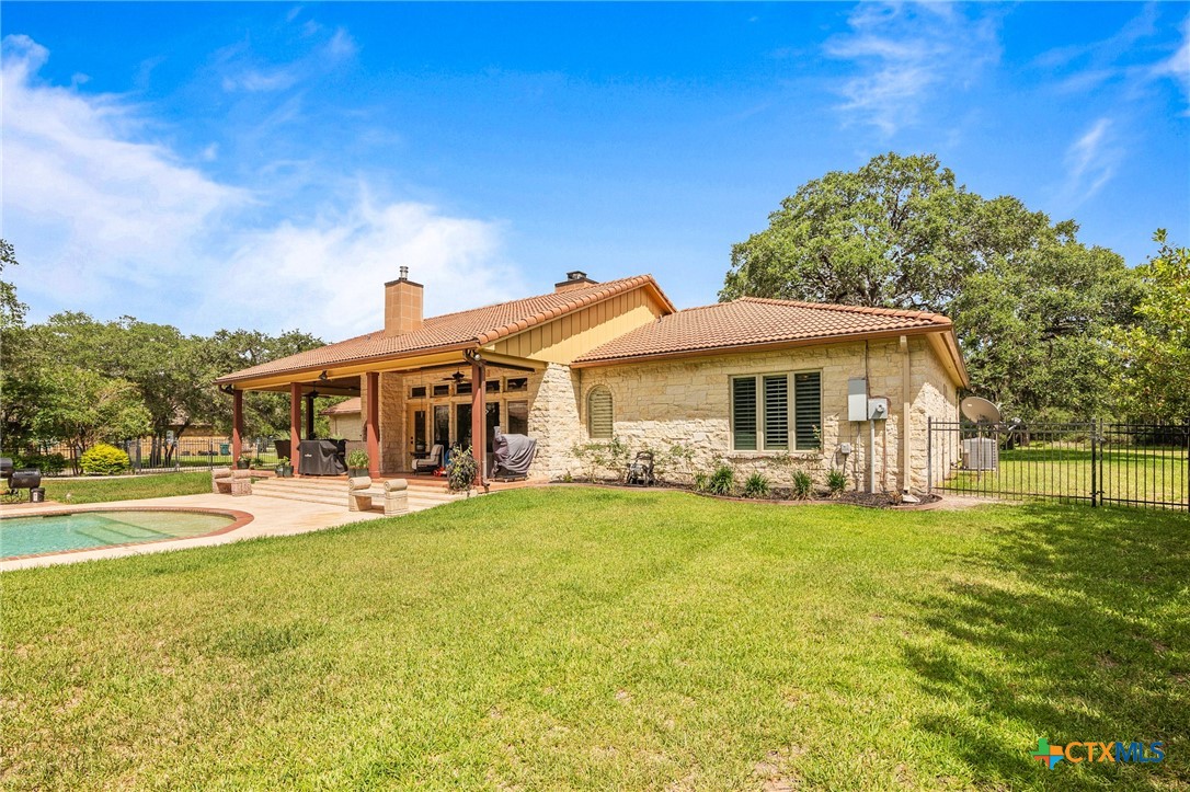 166 Post Oak Bend Inez, TX 77968 - Photo 26 of 48 a view of a house with a big yard and large trees