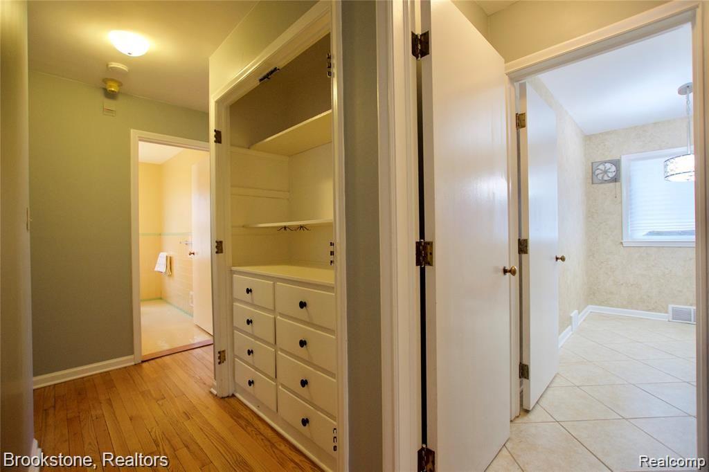 31315 Franklin Road Franklin, MI 48025 - Photo 17 of 40