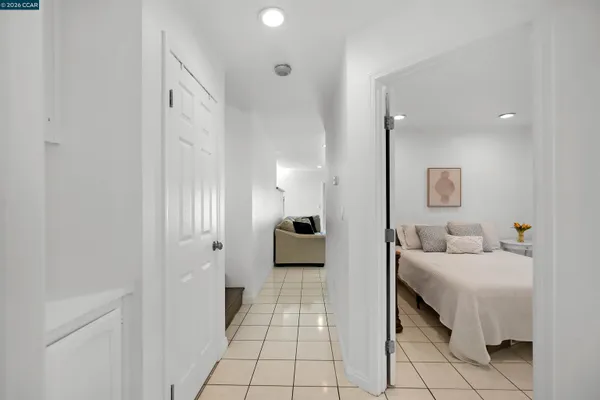 $899,000 | 162 Woodfield, Hercules, CA 94547