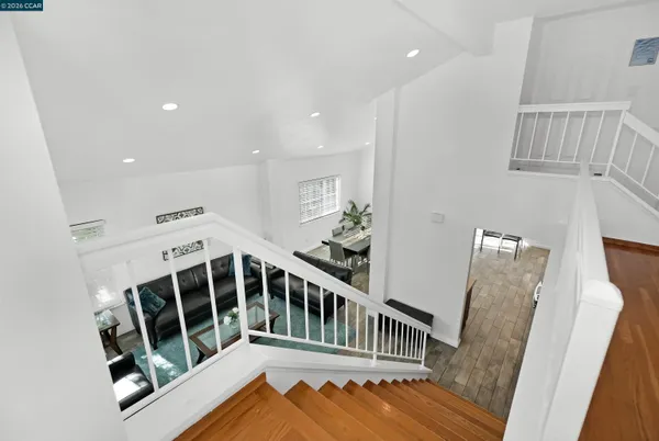 $899,000 | 162 Woodfield, Hercules, CA 94547