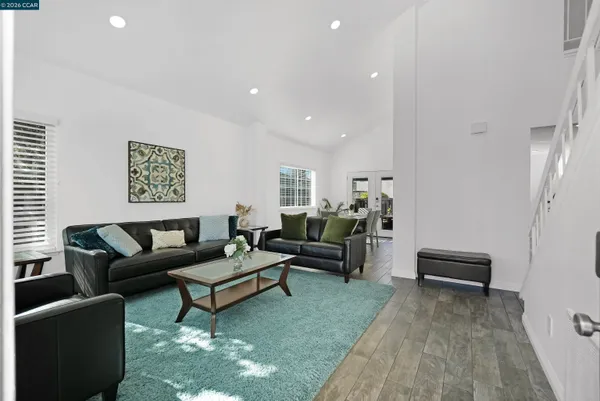 $899,000 | 162 Woodfield, Hercules, CA 94547